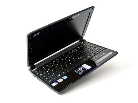 Acer Aspire One 532 External Reviews