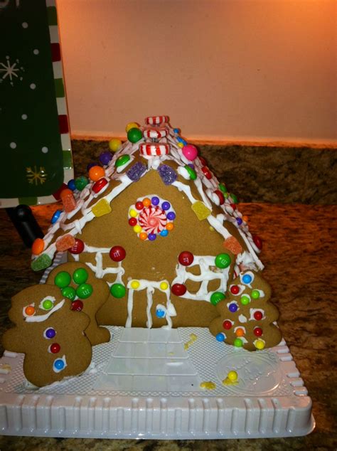 The Gingerbread Shanty A Christmas Faily Tale Huffpost