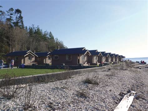 Christian and laurie kazimir wanted to build tiny beach cabins on their olympic peninsula lot in washington state, but they were told that each structure had to meet the building code's minimum square footage in order to be built. The Best Washington State Park Cabins | Seattle Met