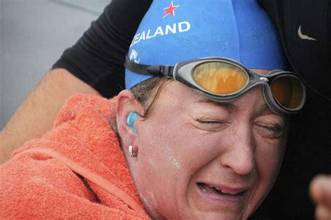 Kim Chambers Attempts To Be First Woman To Swim From Farallones To Sf
