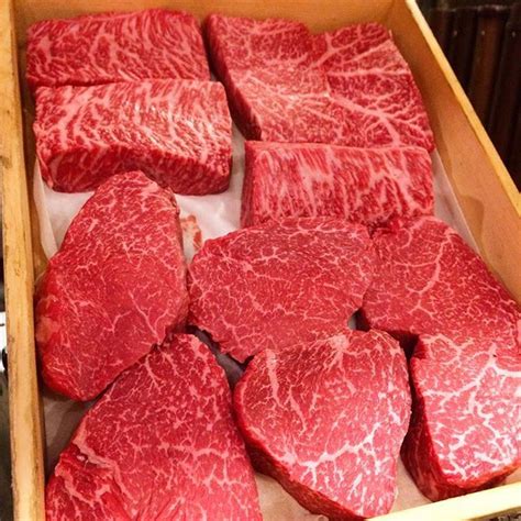 ザ 肉🍖頂きました😋😋😋 肉 赤身 舟町 のんき 曙橋 レモンサワー Beef Food Meat