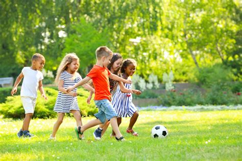 Outdoor Safety Tips For Children