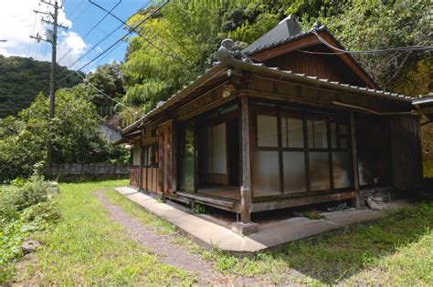 renting akiya a backdoor into japan s abandoned homes asia today