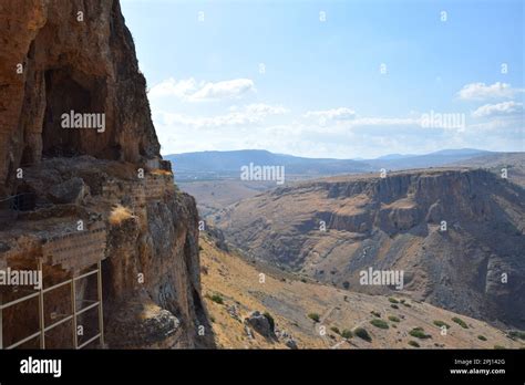 The Fortress Cave Fortress Hike Along The Cliffs Of Arbel Nature