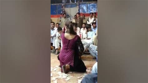 Pashto New Local Dance 2019 Pashto Mujra Dance Video Youtube