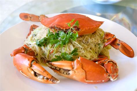 Signature Braised Bee Hoon Crab 焖米粉螃蟹 Kai Xin Crabs