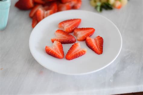 Step By Step Instructions For Making Strawberry Hearts