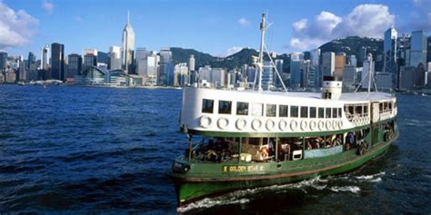 10 Destinasi Wisata Hong Kong Yang Layak Banget Dikunjungi