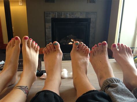 Shannon Szabadoss Feet