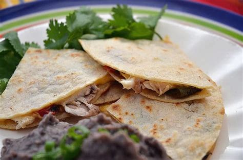 Use this recipe for any protein in steak form, including beef, pork, veal, chicken or turkey. Roasted Pepper Chicken Quesadillas Recipe