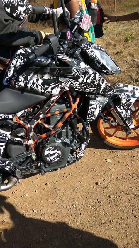 Hi vamsy, i am 56 inches tall. 2017 KTM Duke 390 continues testing in India