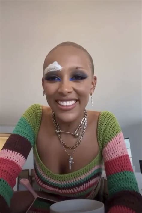 Doja Cat Just Shaved Her Head And Eyebrows On Instagram Live