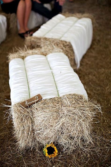 30 Ways To Use Hay Bales At Your Country Wedding Hay Bale Seating