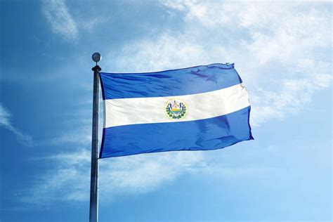 Las noticias de última hora de el salvador y el mundo sobre deportes, política, economía, tecnología, opinión, editoriales, negocios, cultura, entretenimiento. Bandera de El Salvador | Banderade.info