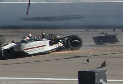 Two Time Indy 500 Winner Dan Wheldon Dies In 15 Car Pileup During