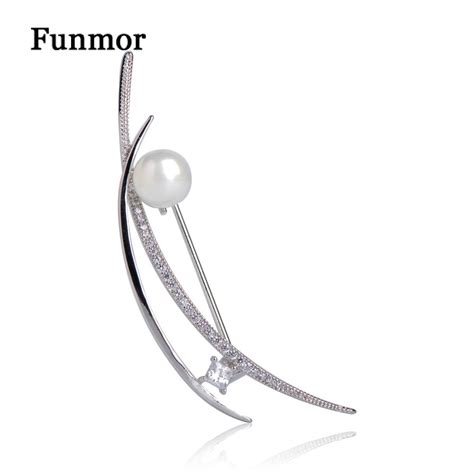 Funmor Imitation Pearls Copper Women Brooch Silver Color Wedding Bouquet Lapel Pins Luxury Cubic
