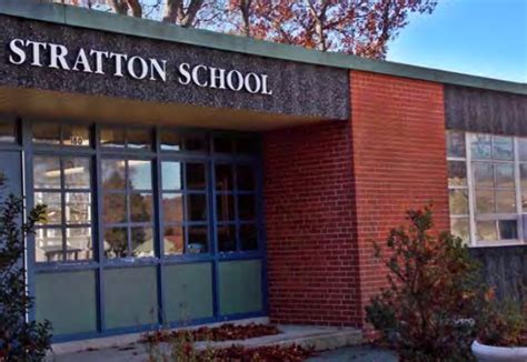 Arlington Dad Charged With Threatening Principal