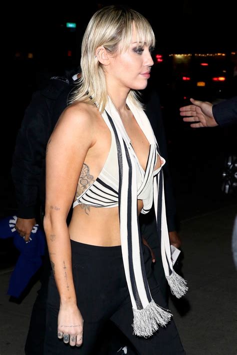 Miley Cyrus Sexy Nipslip At The Bowery Hotel In New York