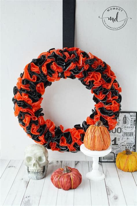 10 Of The Best Halloween Wreaths Chasing A Better Life