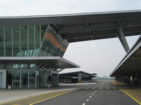 Lapangan terbang antarabangsa incheon adalah lapangan terbang terbesar di korea selatan, dan salah satu terbesar dan tersibut di asia. SEKOLAH KEBANGSAAN MOHD KHIR JOHARI: *LAPANGAN TERBANG ...