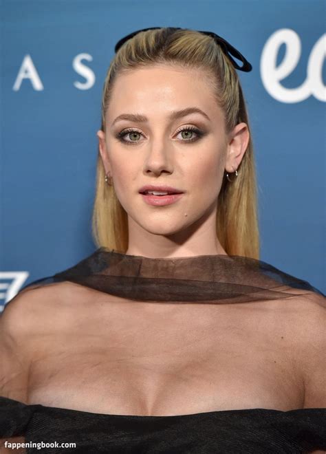 Lili Reinhart Nude OnlyFans Leaks Fappening Page 7 FappeningBook