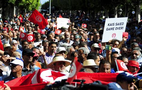 Tunisie Manifestation De Lopposition Contre Kaïs Saïed Une Semaine