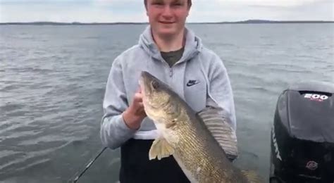 Fort Peck 30″ Walleye Released Video Montana Hunting And Fishing