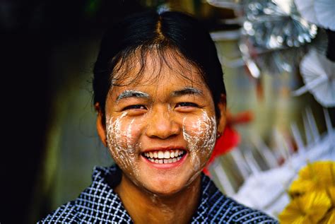 Burmese Girl Wearing Thanaka Bark Makeup Sule Pagoda Yangon Rangoon