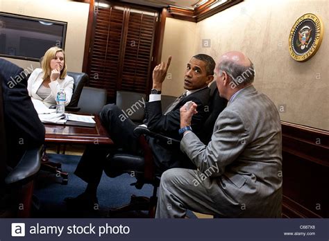 Situation Room Meeting With Obama Hi Res Stock Photography And Images