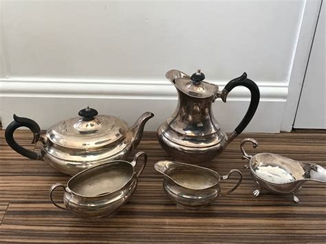 Vintage Viners Of Sheffield Silver Plate 4pc Coffee Tea Set And Gravy