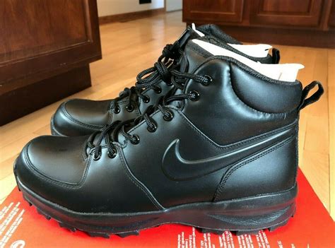 Nike Mens Manoa Leather Hiking Boots