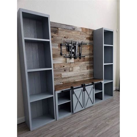 It comes with realistic look flame and beautiful wood finish. Adalee Farmhouse Entertainment Center in 2020 | Farmhouse ...