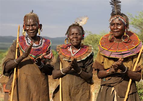 Kenia Tanzania Tribes And Wildlife Philippines Outfit African Beauty Traditional Attires