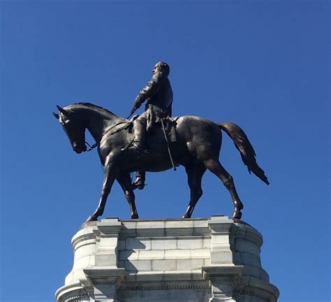 Confederate States Army General Robert E Lee Monument Civil War Arsenal