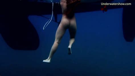 Tenerife Babe Swim Naked Underwater Eporner