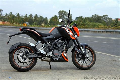 Latest duke 200 2021 available in 1 variant(s). KTM Duke 200 vs Bajaj Pulsar 200NS: A Quick Comparison