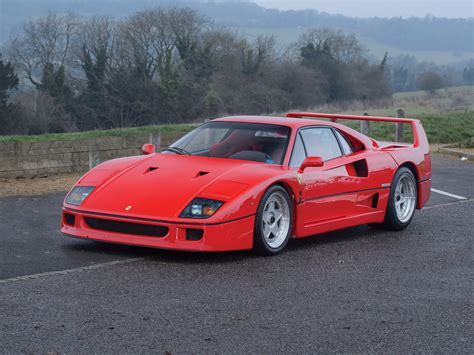 It was built from 1987 to 1992, with the lm and gte race car versions continuing production until 1994 and 1996 respectively. RM Sotheby's - 1989 Ferrari F40 | Paris 2017