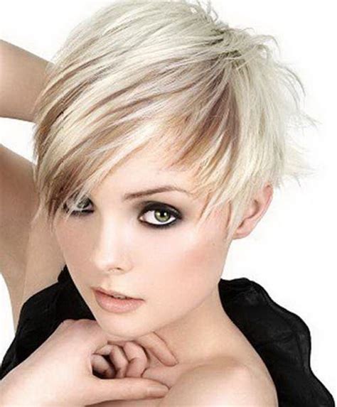 Fine Hair Pixie Frisur Pixie Frisuren Frisur Bilder Damen