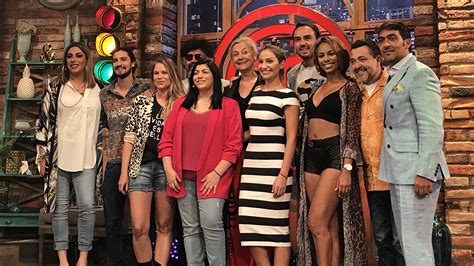 The second season of masterchef celebrity, the great success of argentine television in 2020, showed the last letter he had up his sleeve. "MasterChef Celebrity" lanzó su spot oficial con sus 18 participantes - TeCache.cl