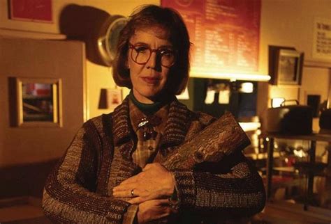 The Log Lady Twin Peaks Season 3 Back To Twin Peaks