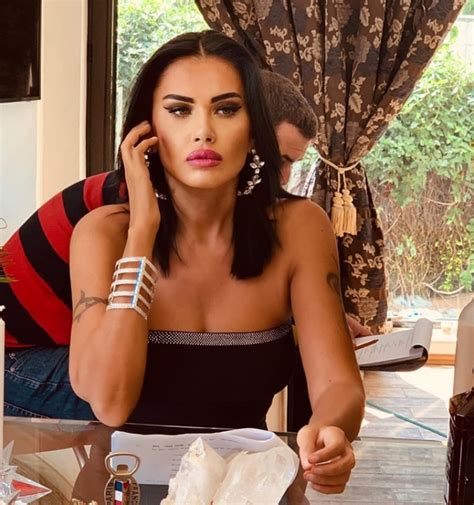 Oana zavoranu / stiri oana zavoranu. Oana Zăvoranu și iubitul ei s-au tatuat. Cei doi și-au ...