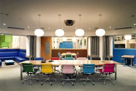 Like The Multi Color Chairs In This Conference Room Office Layout