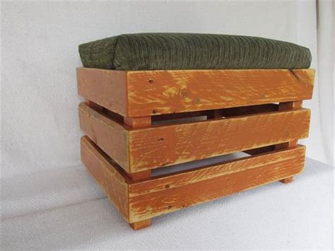 Pull the needle down from the back side of the table and even up the ends of the thread. DIY Upholstered Pallet Ottoman - Step Stool | Pallet ...