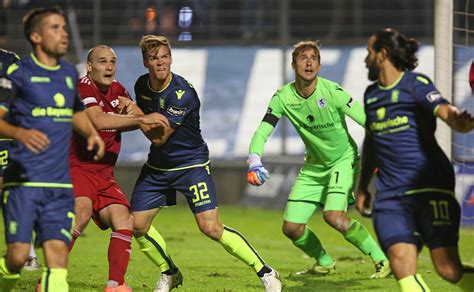 Fußball Niederlage In Der Nachspielzeit Fc Memmingen Verliert