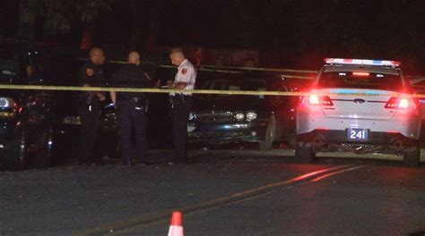 2 Men Shot 1 Fatally On Huntington Station Street Cops Say Newsday