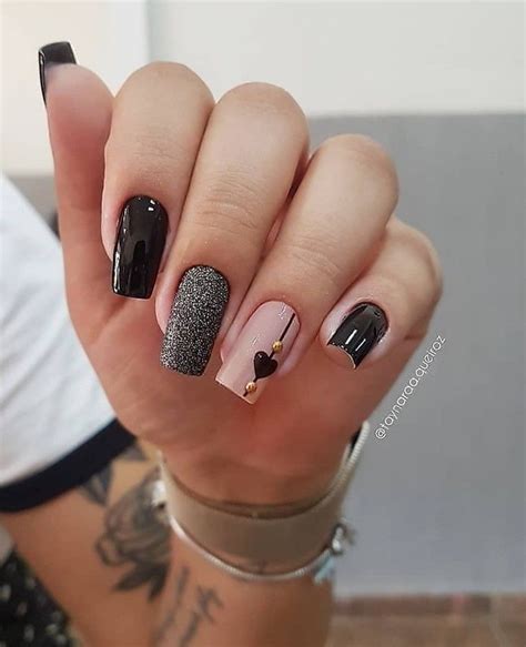 25 diseños de manicura en color negro; Uñas Decoradas Negras - Unas Negras Decoradas Ideas Para ...