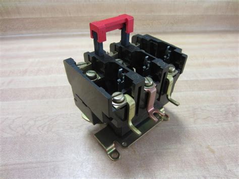 Square D Relay Overload Relay 3 Pole Electrical Equipment
