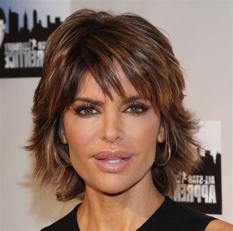 40 lovely short shag haircutsshort shag haircuts trends 2020 choppy layered hairstyle with b