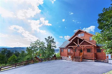 Cherokee Lodge Updated 2019 4 Bedroom Cabin In Pigeon Forge With