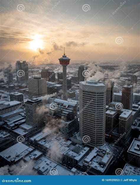 Calgary Skyline In Winter Stock Image Image Of Alberta 169939053